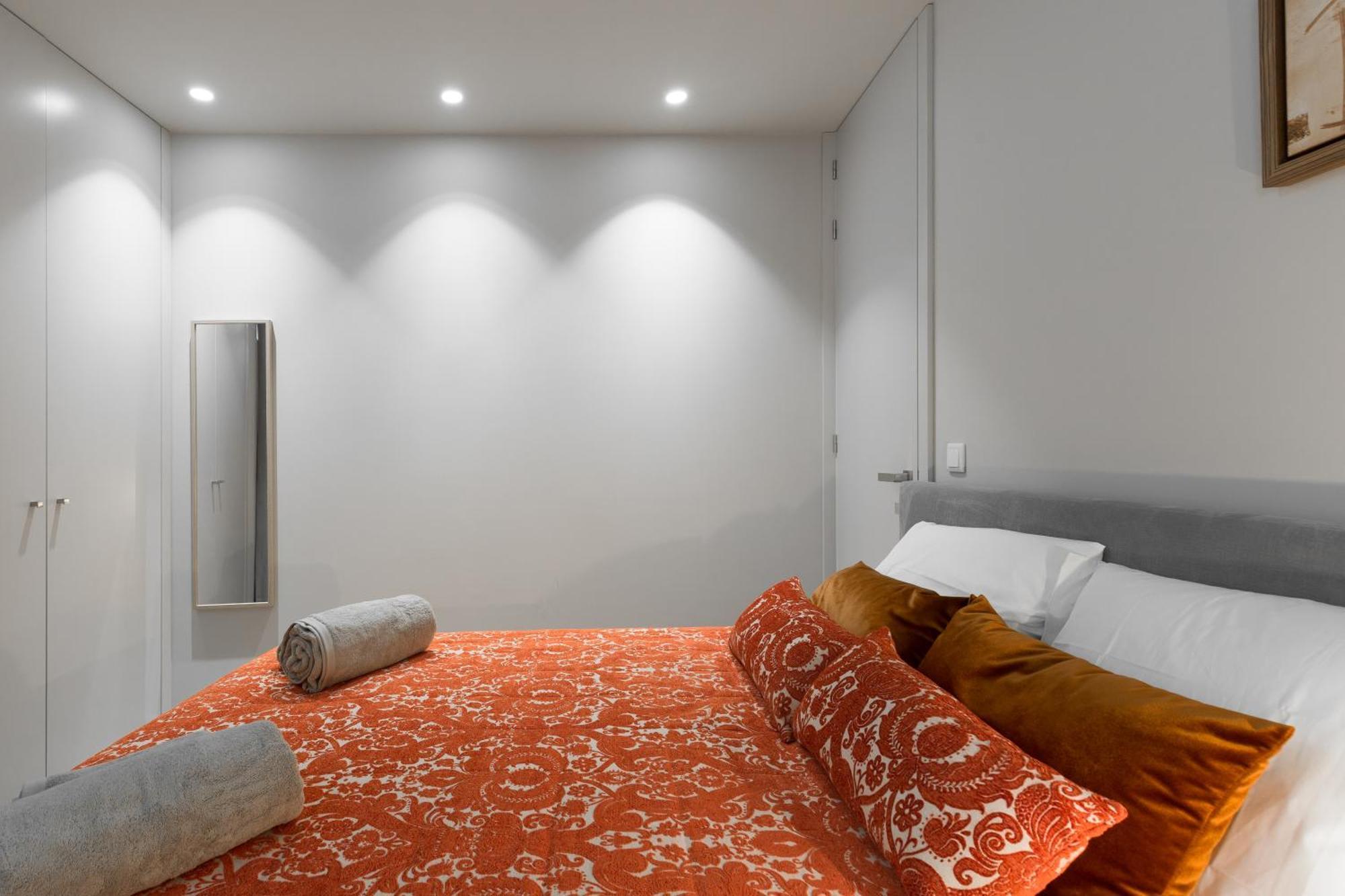Апартаменты Host Wise - Charming Luxurious Flat With Garage Порту Экстерьер фото